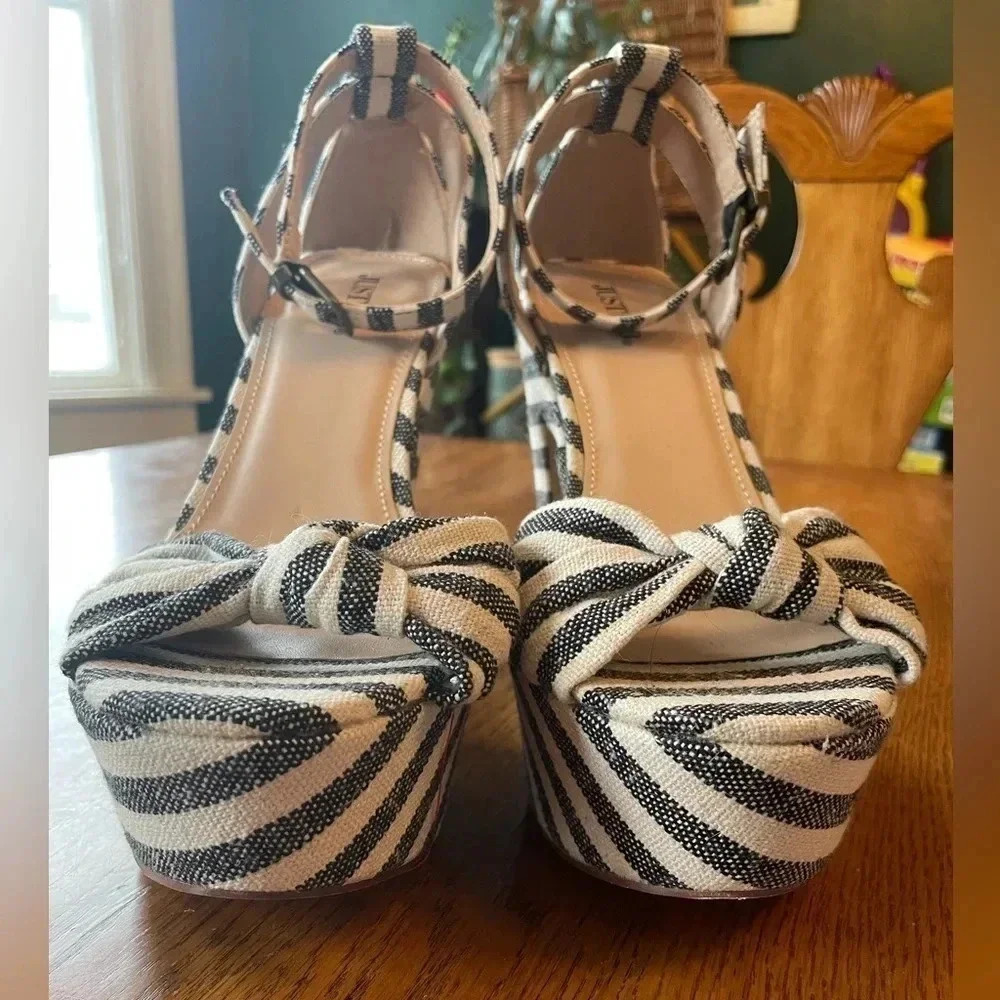 JustFab Black and White Striped Knotted Platform Heels - Picture 4 of 8